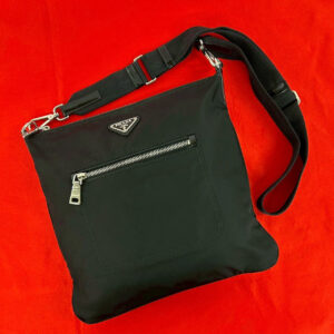 PRADA プラダ ショルダーバッグ