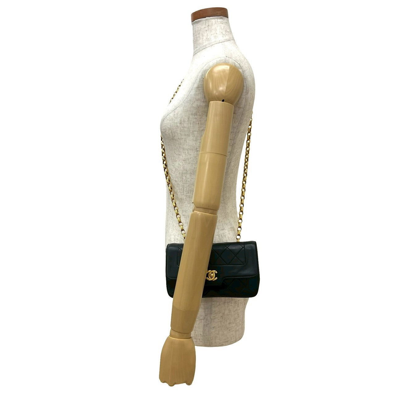 CHANEL Vintage 2