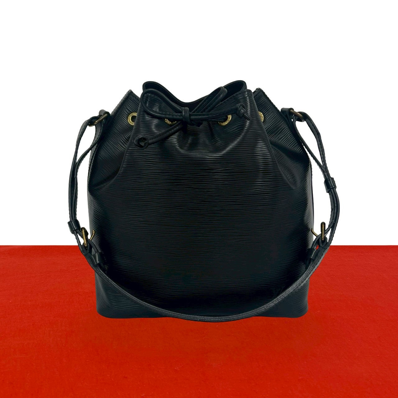 LOUIS VUITTON ルイヴィトン プチ ノエ ショルダーバッグ