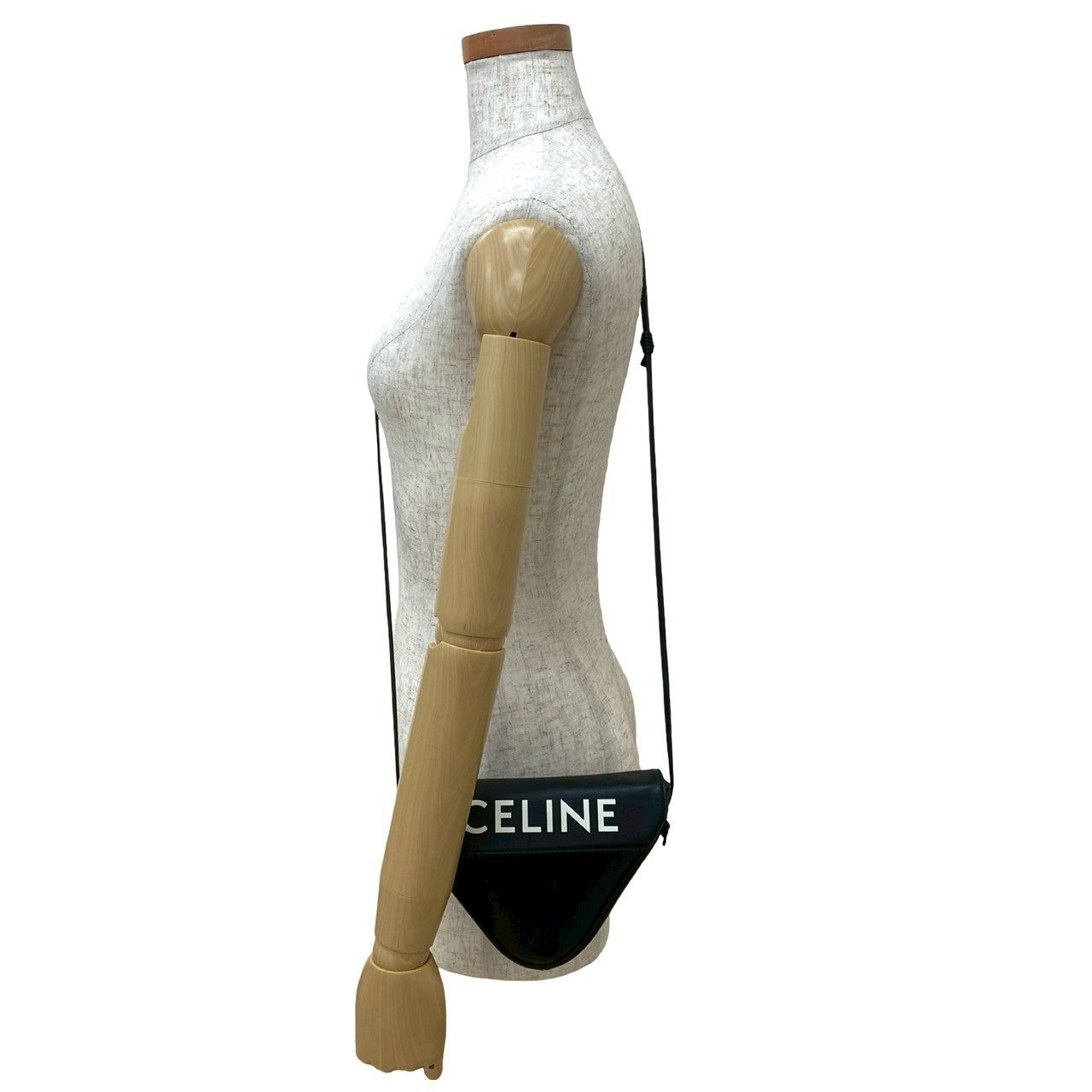 CELINE トライアングル 2