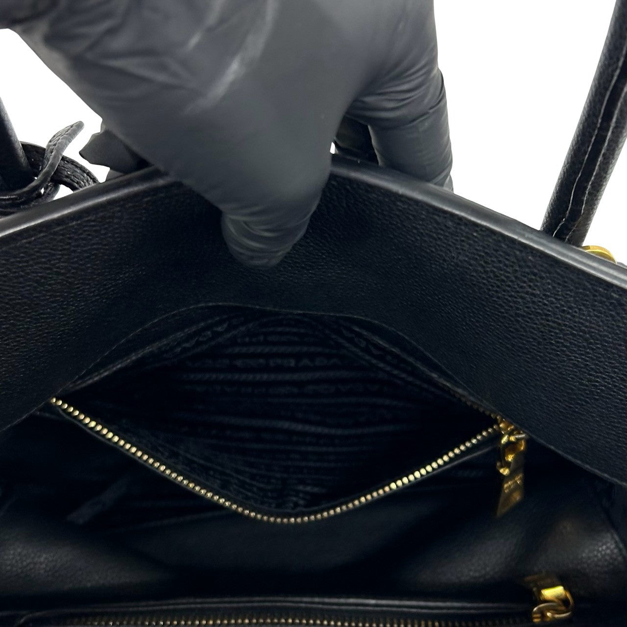 PRADA プラダ ショルダーバッグ 10