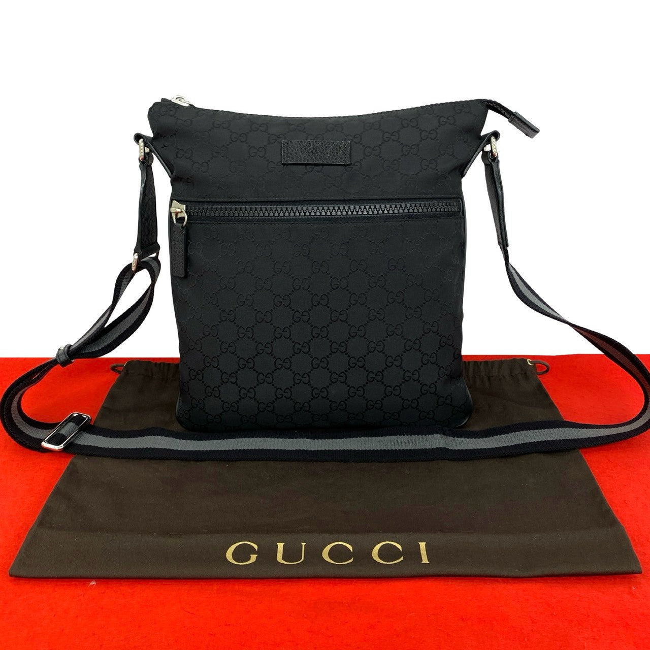 GUCCI グッチ ショルダーバッグ