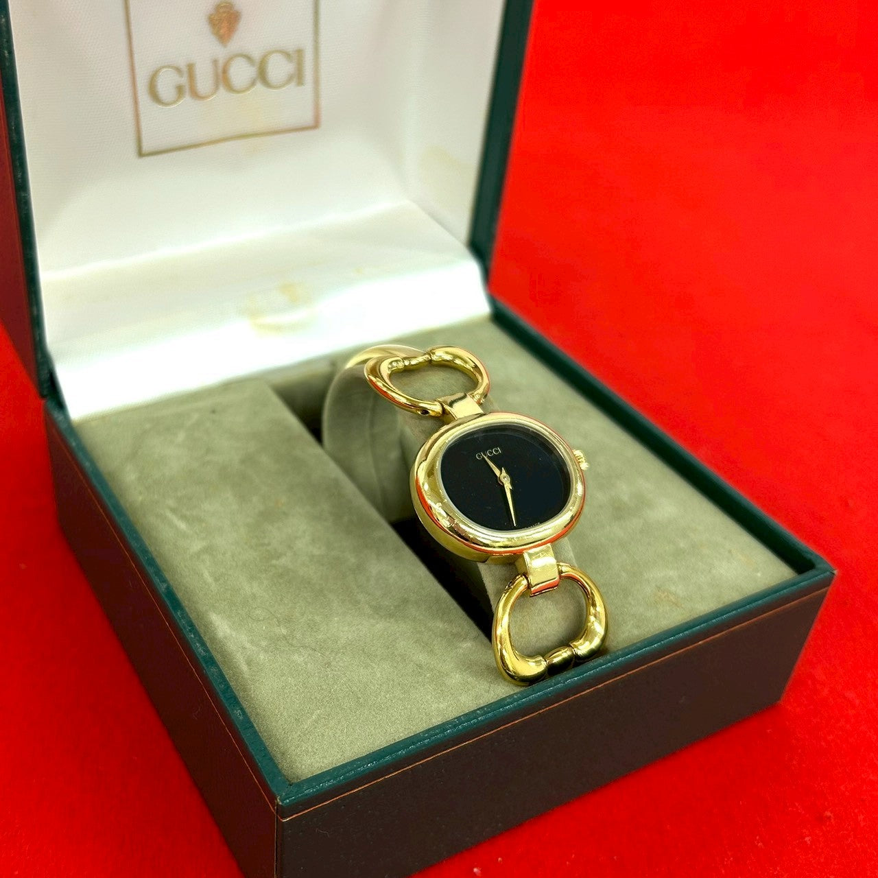 GUCCI グッチ (Vintage) 1600 バングル ウォッチ 1600 腕時計