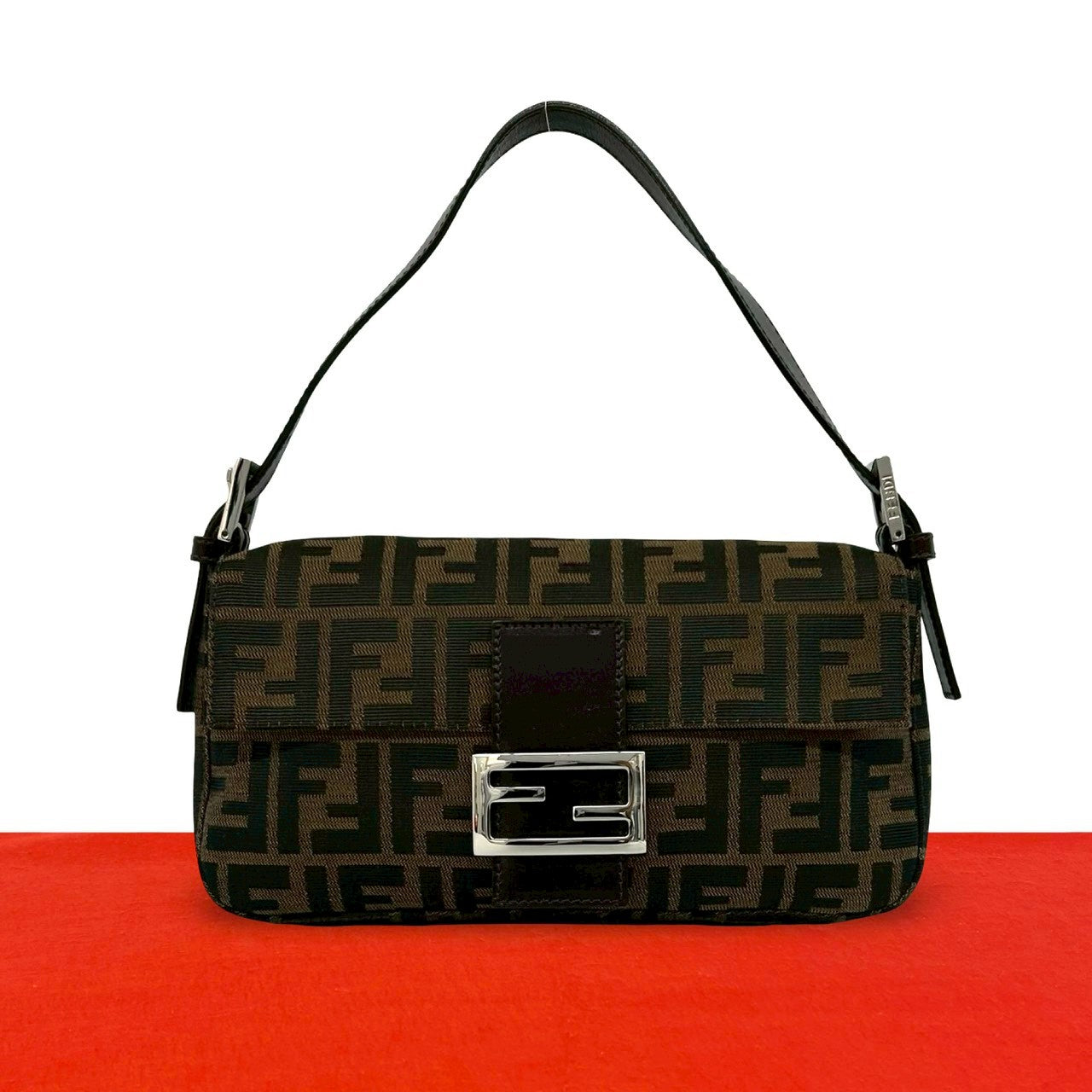 FENDI フェンディ マンマバケット ハンドバッグ