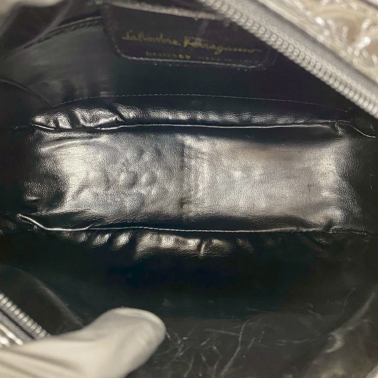 Salvatore Ferragamo Vintage 9
