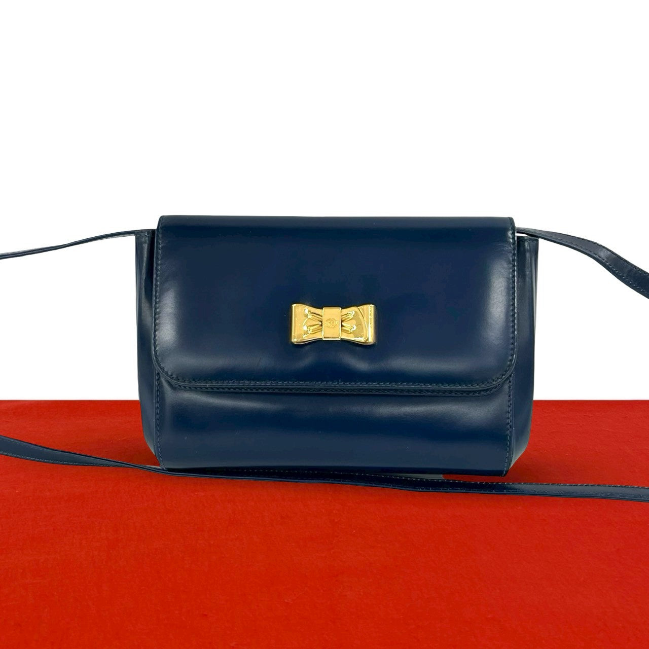 GUCCI グッチ ショルダーバッグ