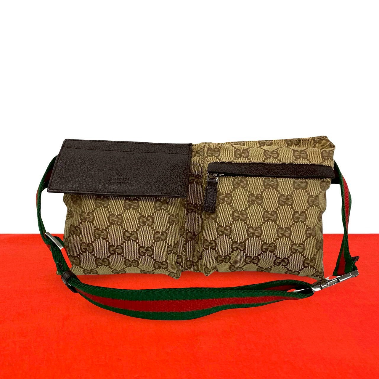 GUCCI グッチ ボディバッグ