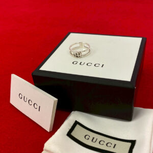 GUCCI インターロッキング G