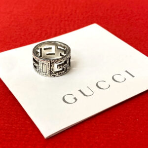 GUCCI スクエアＧ アラベスク リング