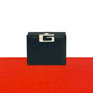 GUCCI グッチ 二つ折り財布