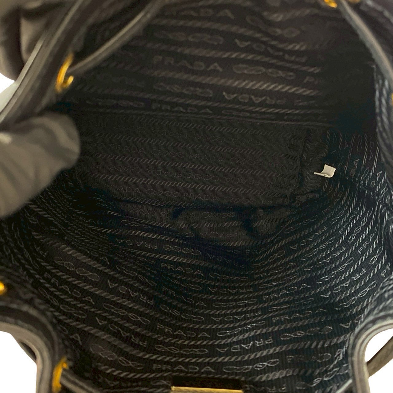 PRADA デュエット 9