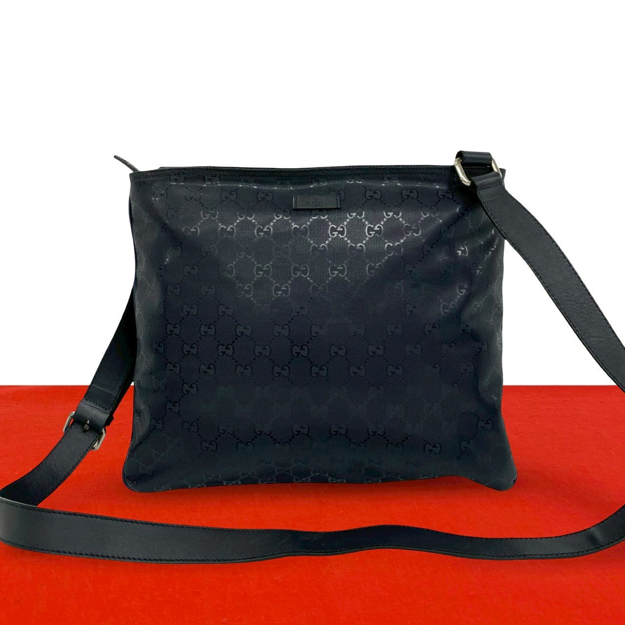 GUCCI グッチ ショルダーバッグ