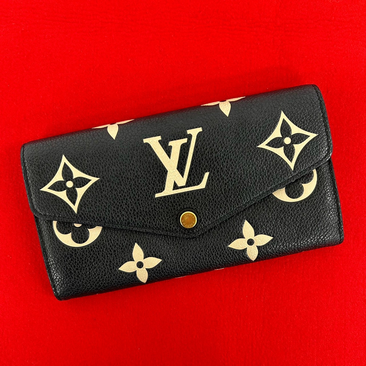 LOUIS VUITTON ルイヴィトン ポルトフォイユ サラ 長財布