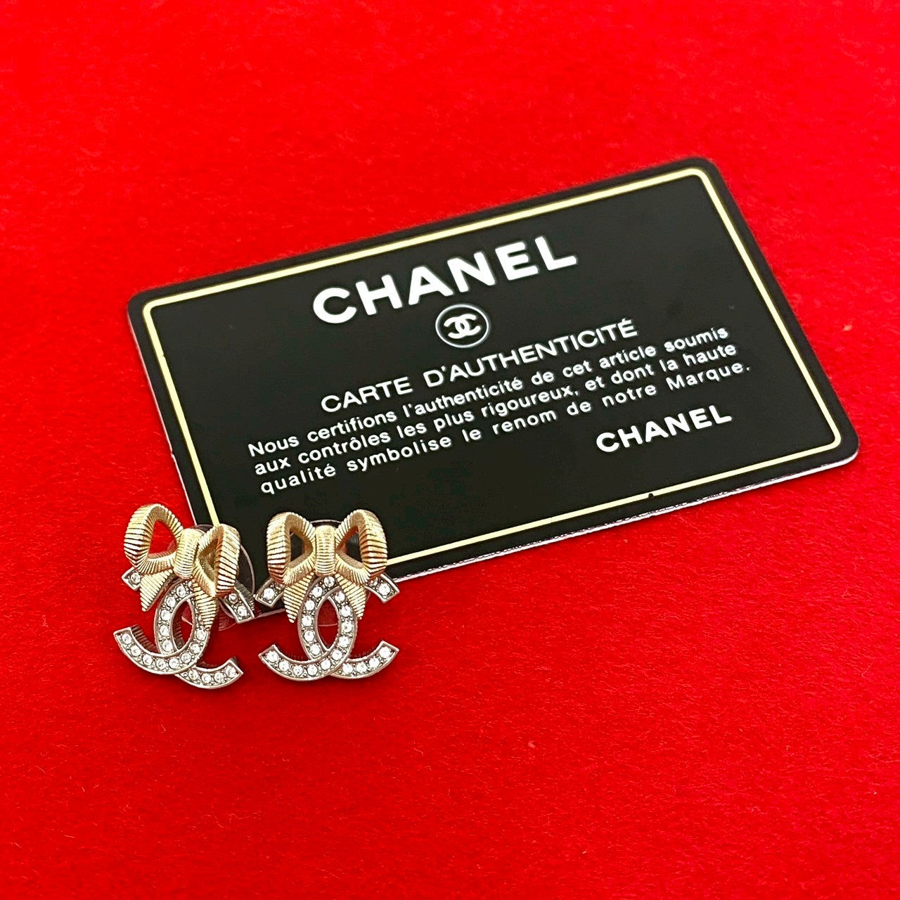 CHANEL シャネル ピアス