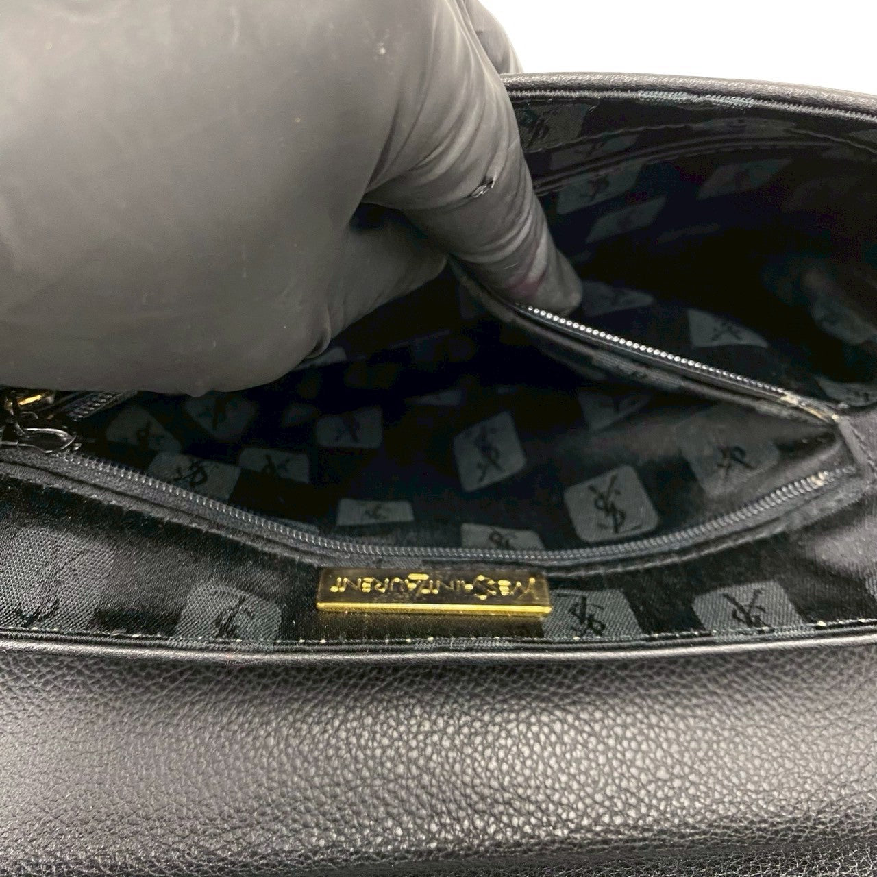 YVES SAINT LAURENT イヴ・サンローラン (Vintage) ショルダーバッグ 10