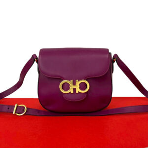 Salvatore Ferragamo サルヴァトーレフェラガモ ショルダーバッグ