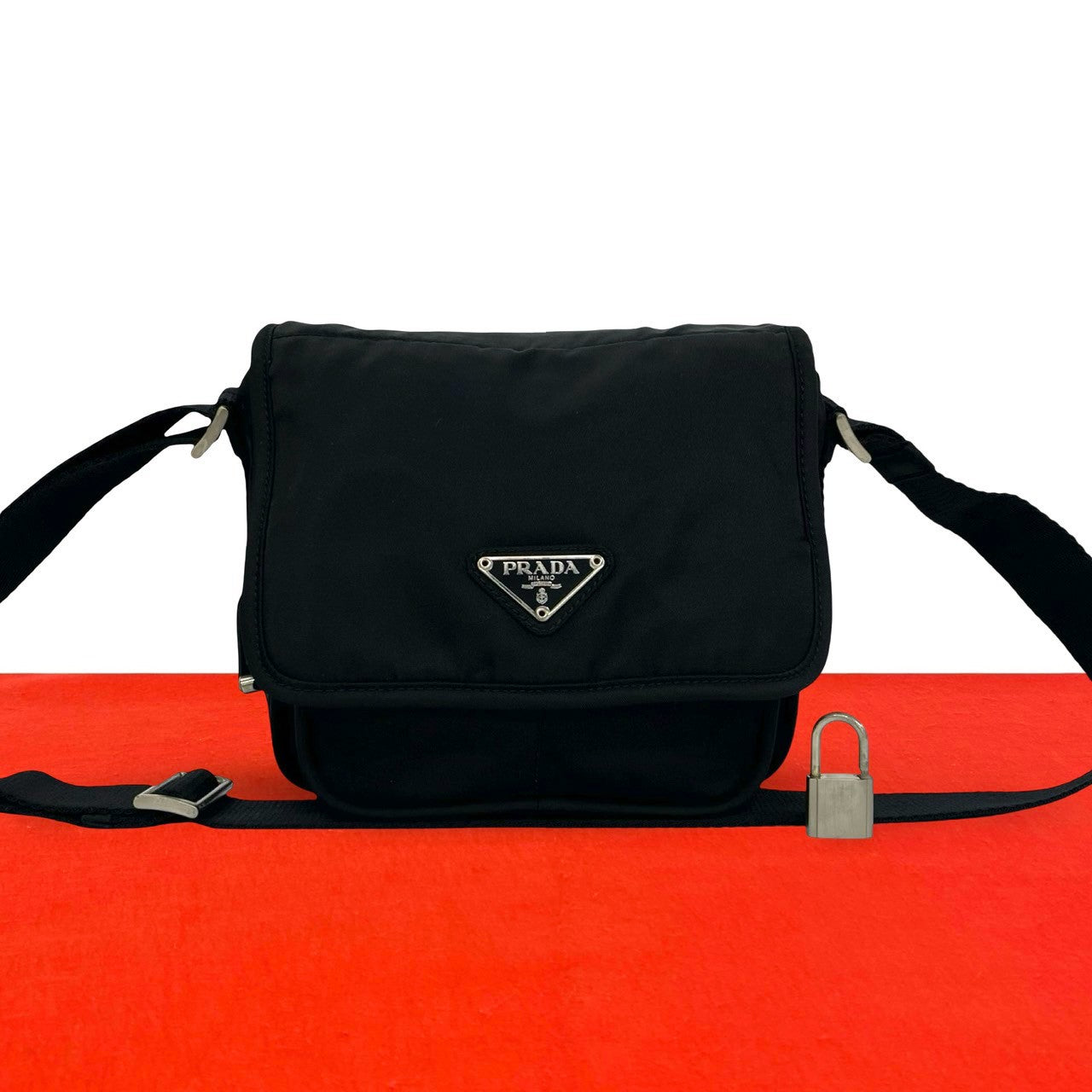 PRADA プラダ ショルダーバッグ