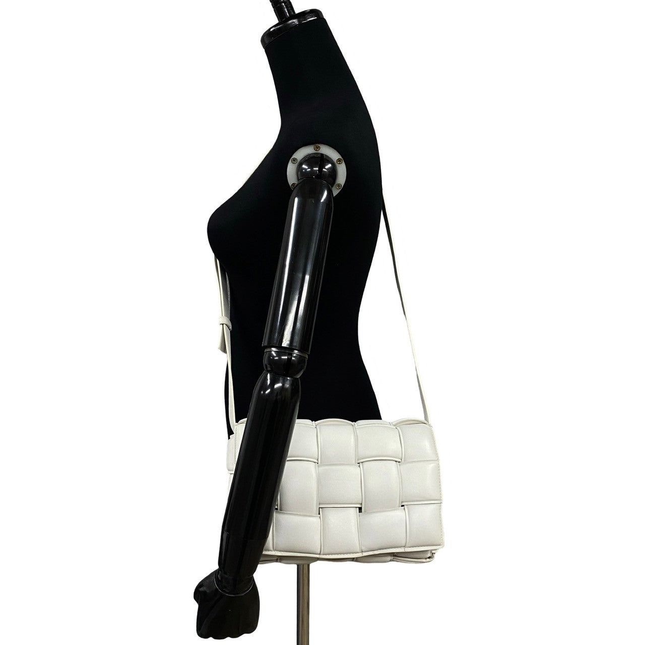 BOTTEGA VENETA パデッドカセット 2