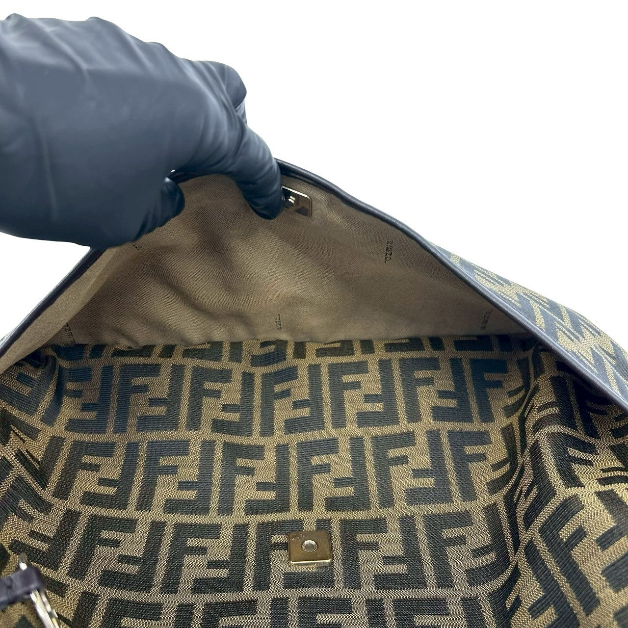FENDI フェンディ ショルダーバッグ 10