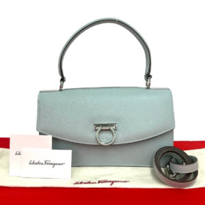 Salvatore Ferragamo サルヴァトーレフェラガモ ショルダーバッグ