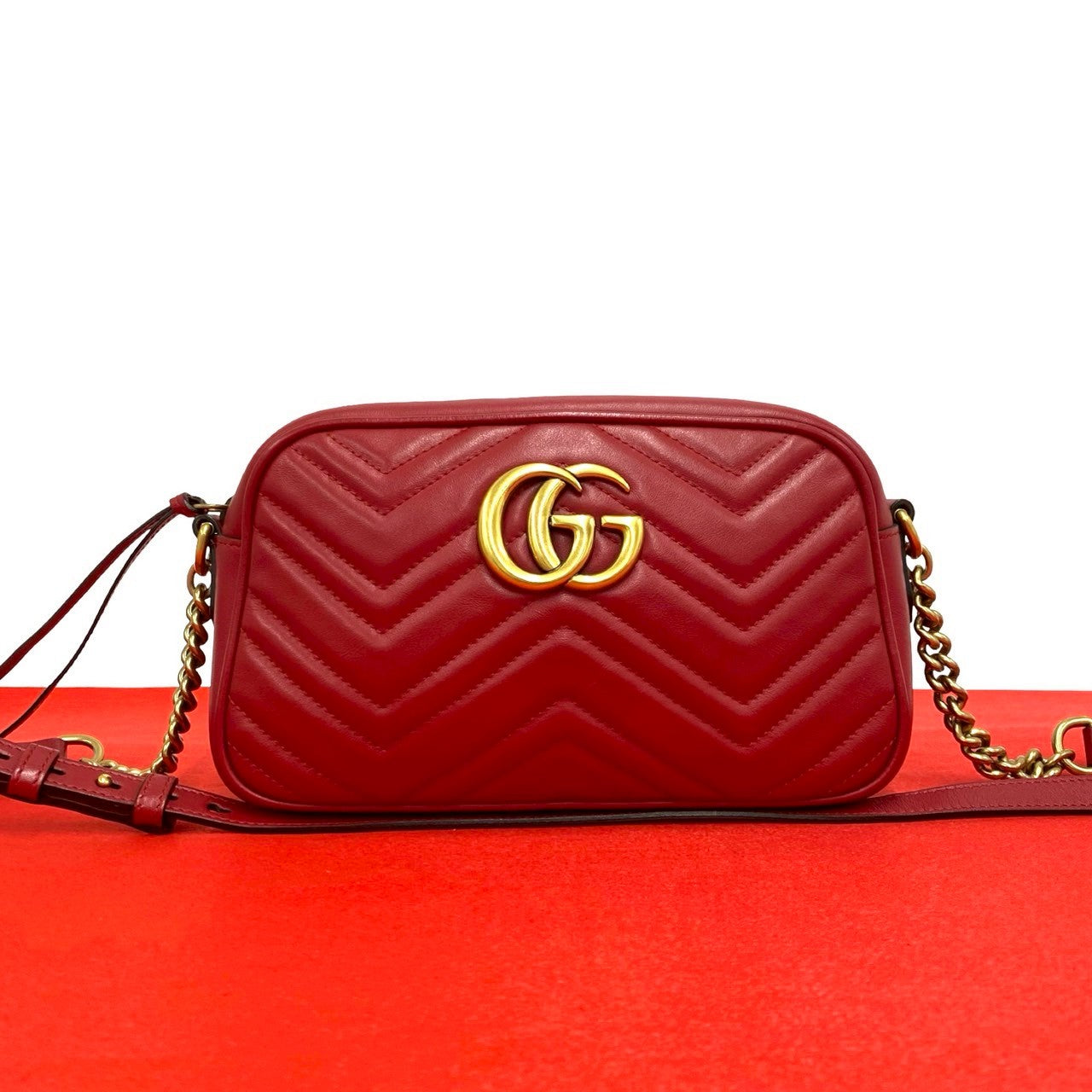 GUCCI グッチ ショルダーバッグ
