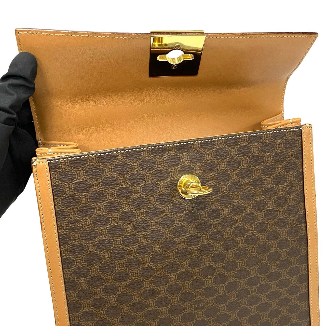 CELINE Vintage 8
