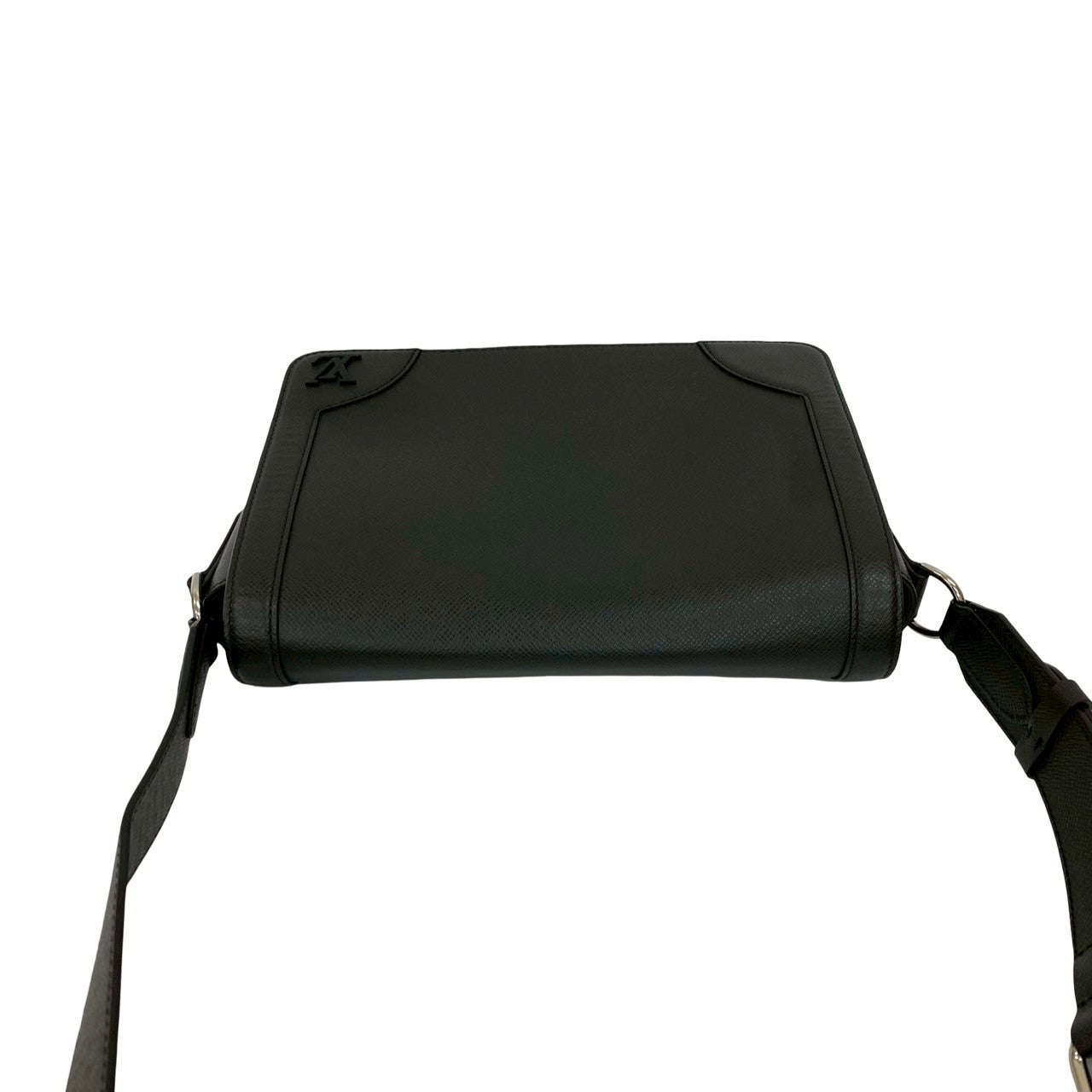 LOUIS VUITTON ニューフラップ メッセンジャー 4