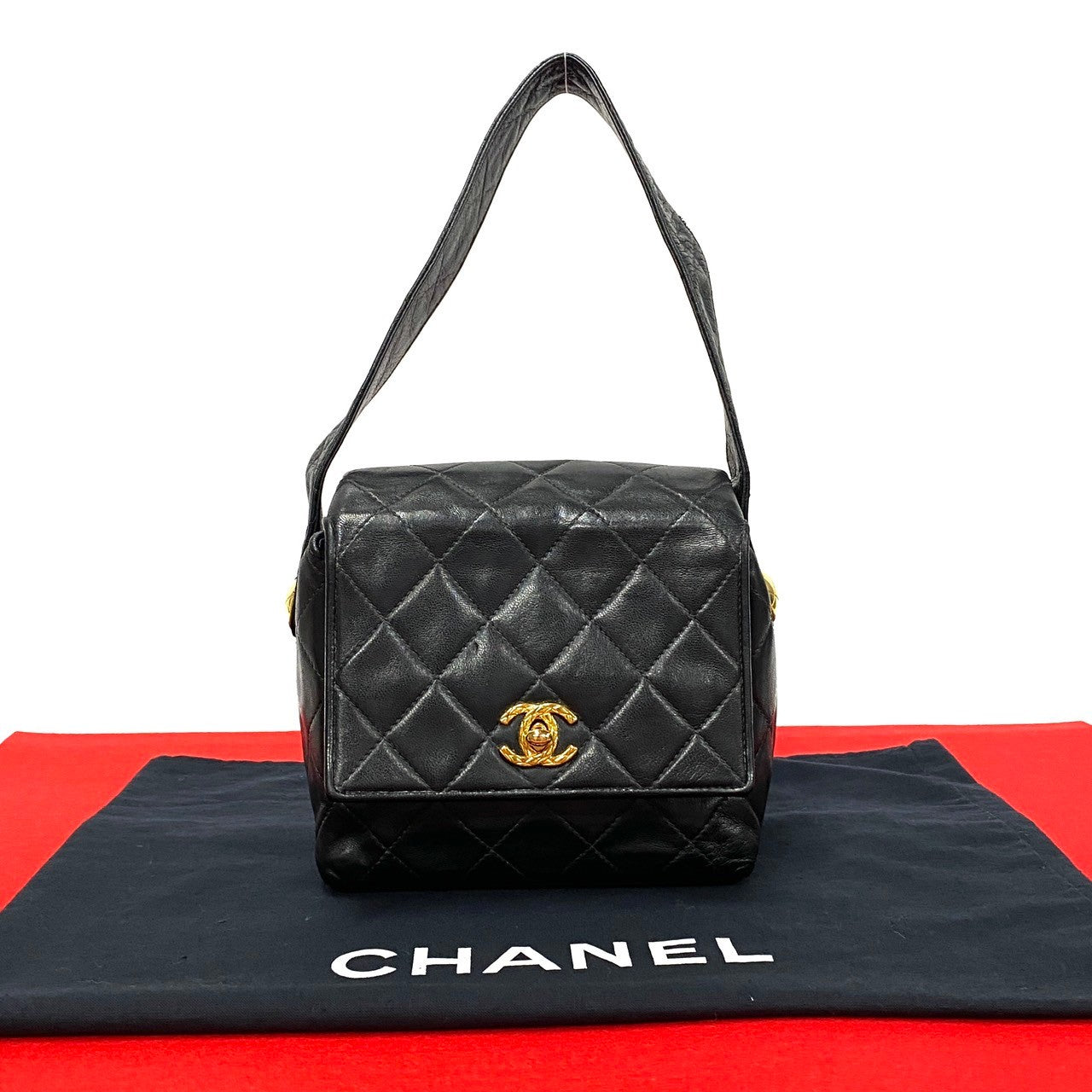 CHANEL Vintage