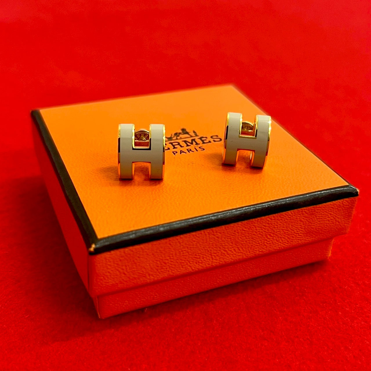 HERMES エルメス ポップアッシュ ピアス