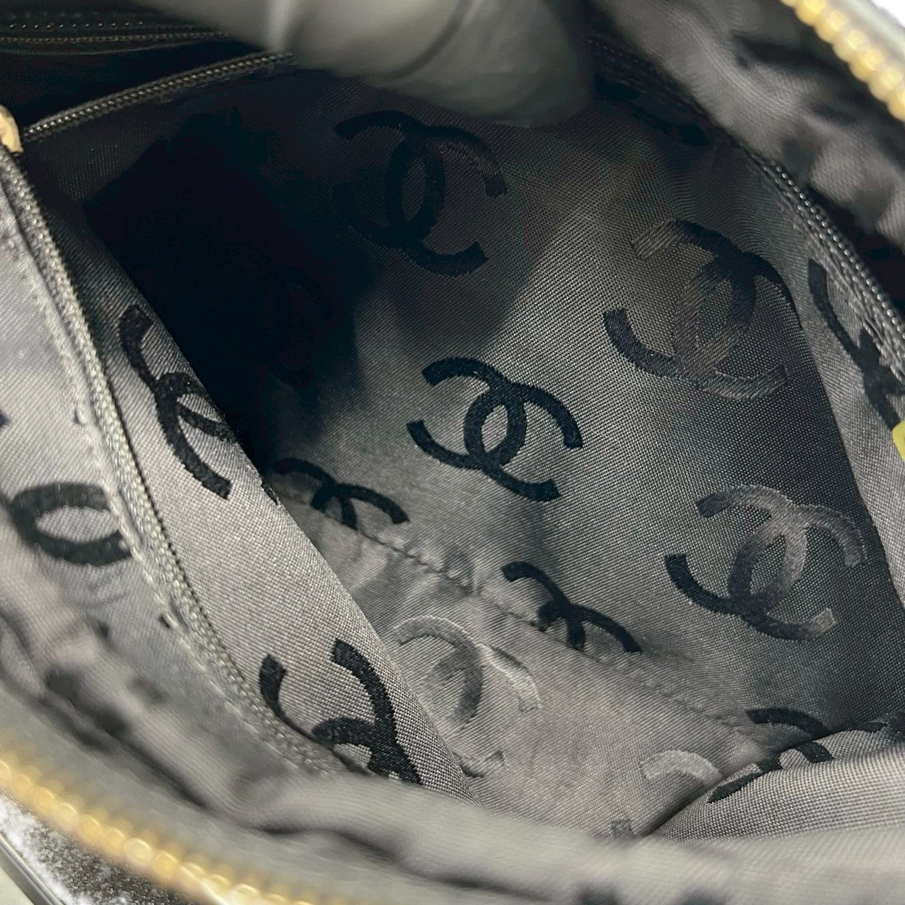 CHANEL シャネル (Vintage) ショルダーバッグ 10
