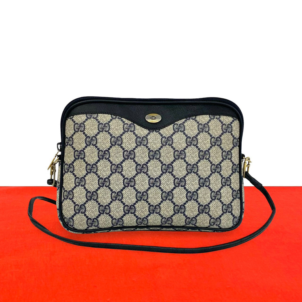 GUCCI グッチ ショルダーバッグ