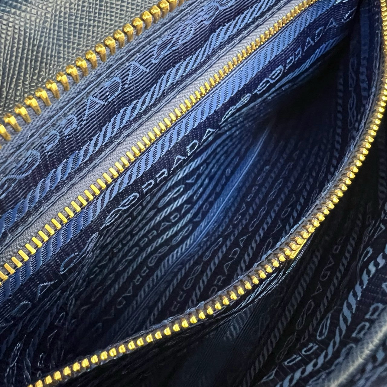 PRADA プラダ ショルダーバッグ 10
