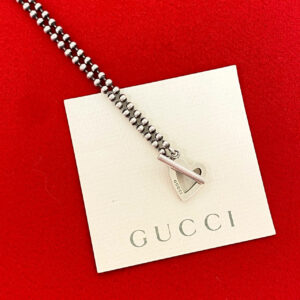 GUCCI グッチ トグルハート ネックレス