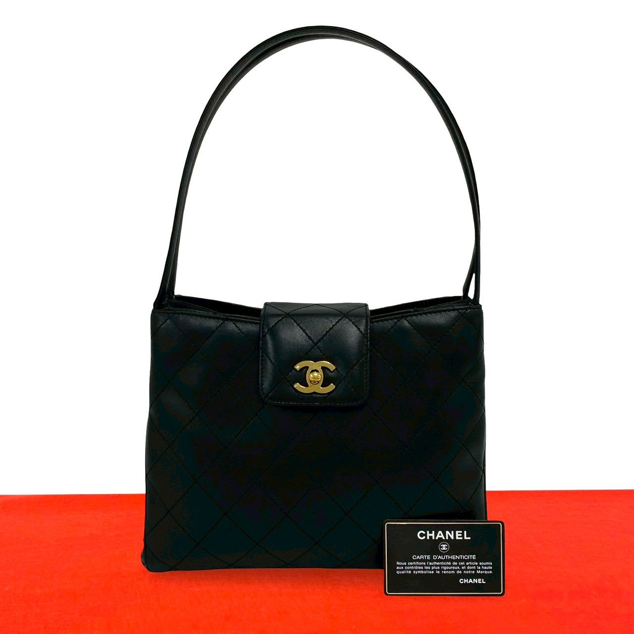 CHANEL シャネル ショルダーバッグ