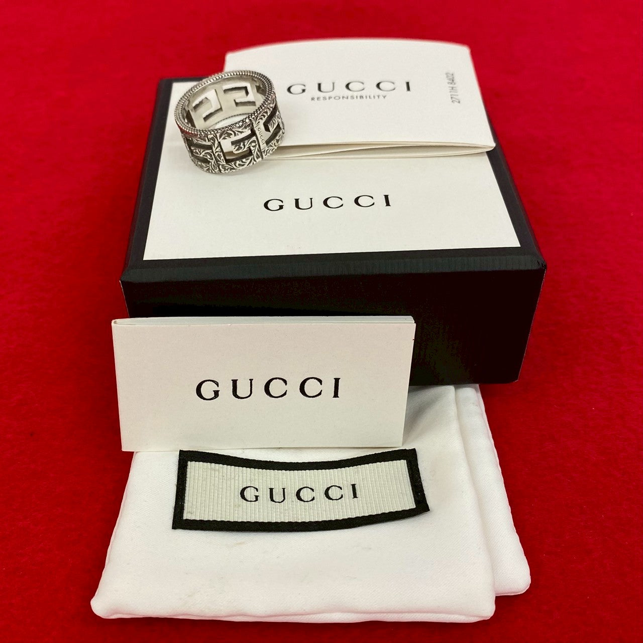 GUCCI スクエア G アラベスク