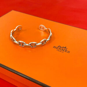 HERMES エルメス アンシェネ バングル