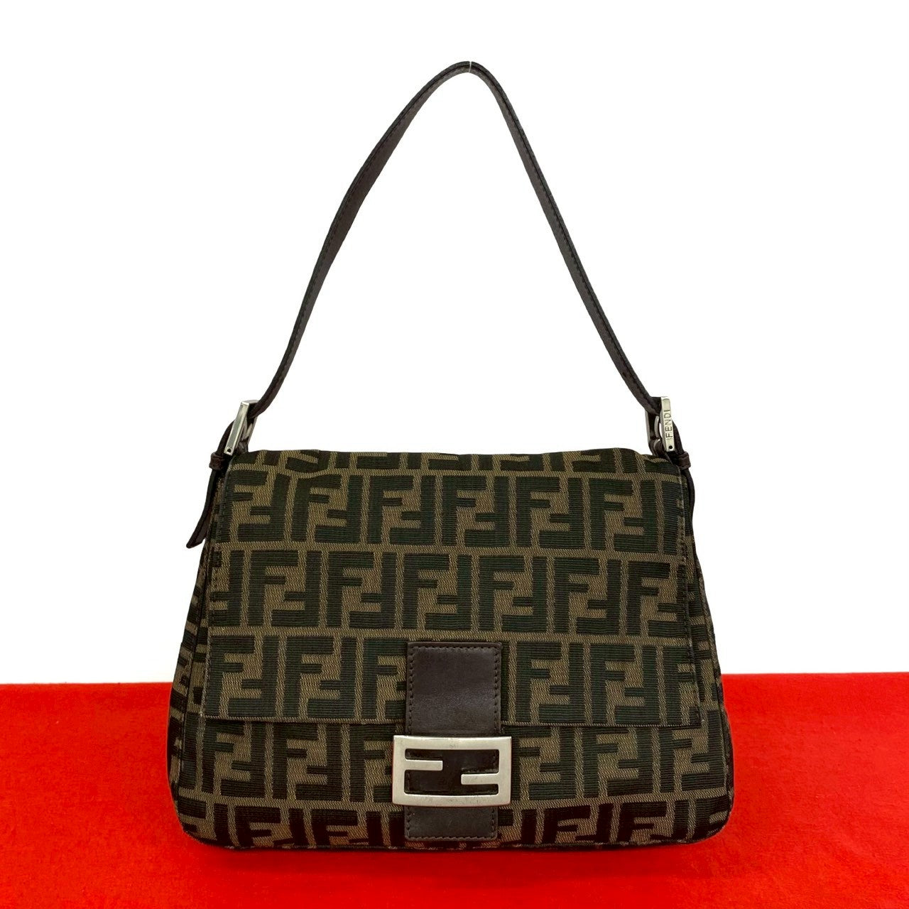 FENDI フェンディ (Vintage) マンマバケット ショルダーバッグ