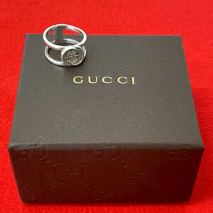 GUCCI インターロッキング G オープンハンド リング