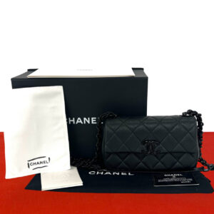 CHANEL シャネル ショルダーバッグ
