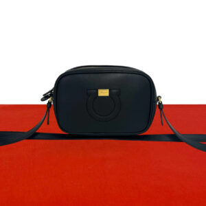 Salvatore Ferragamo サルヴァトーレフェラガモ ショルダーバッグ