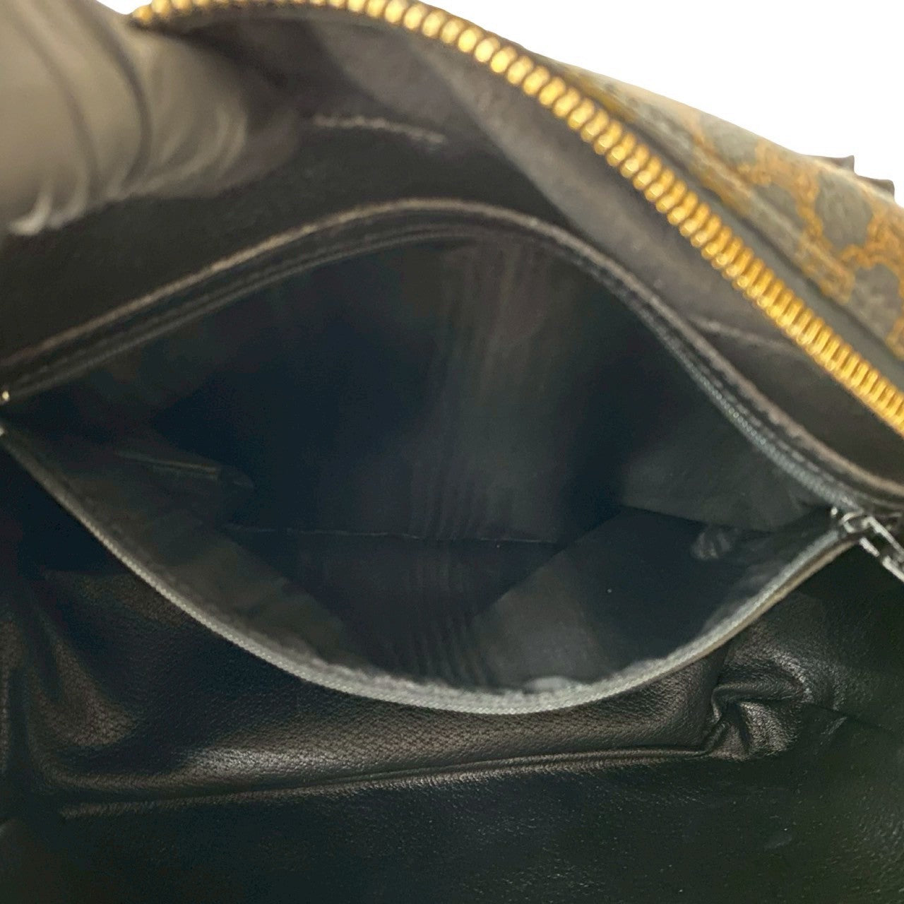 CELINE Vintage 10
