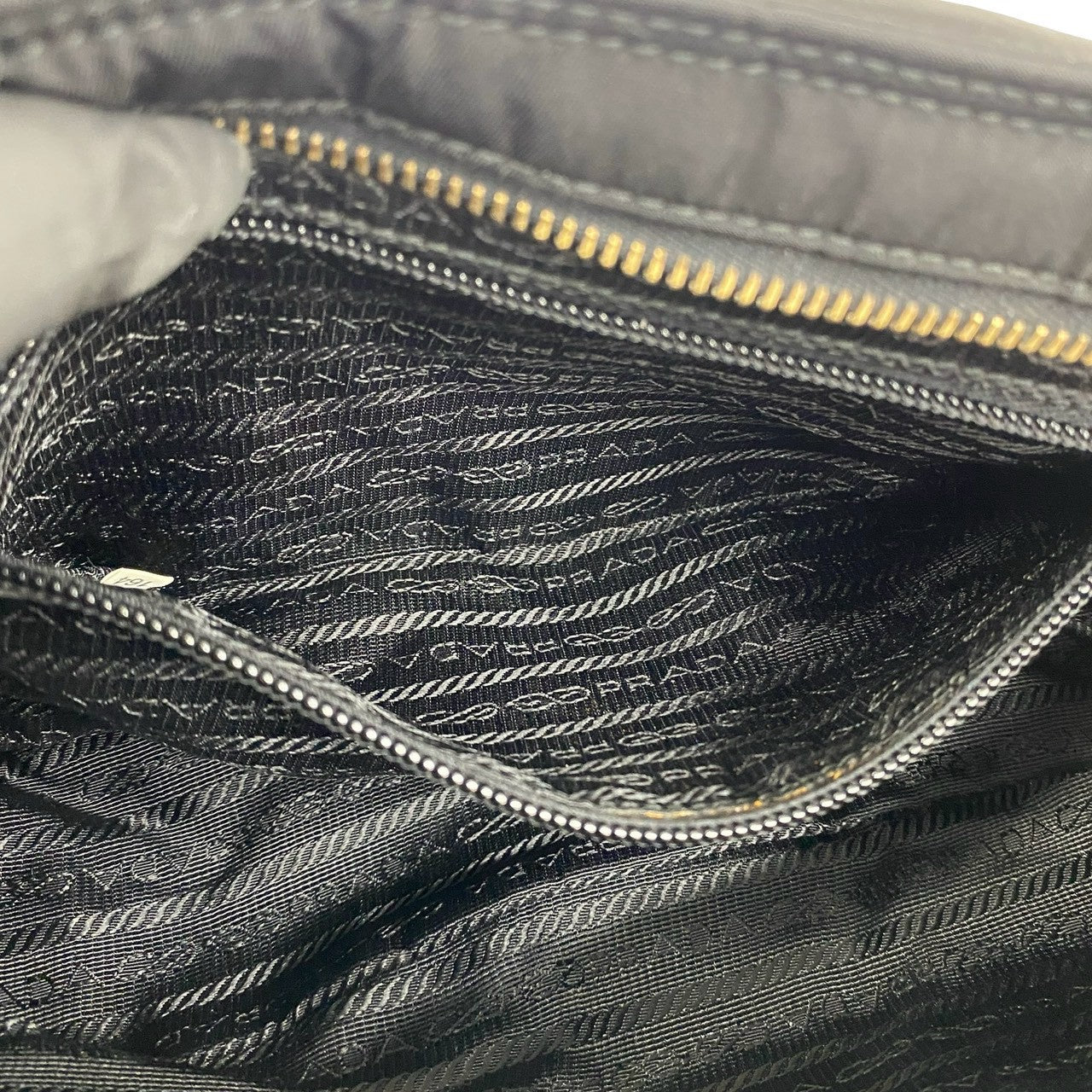 PRADA プラダ ショルダーバッグ 10