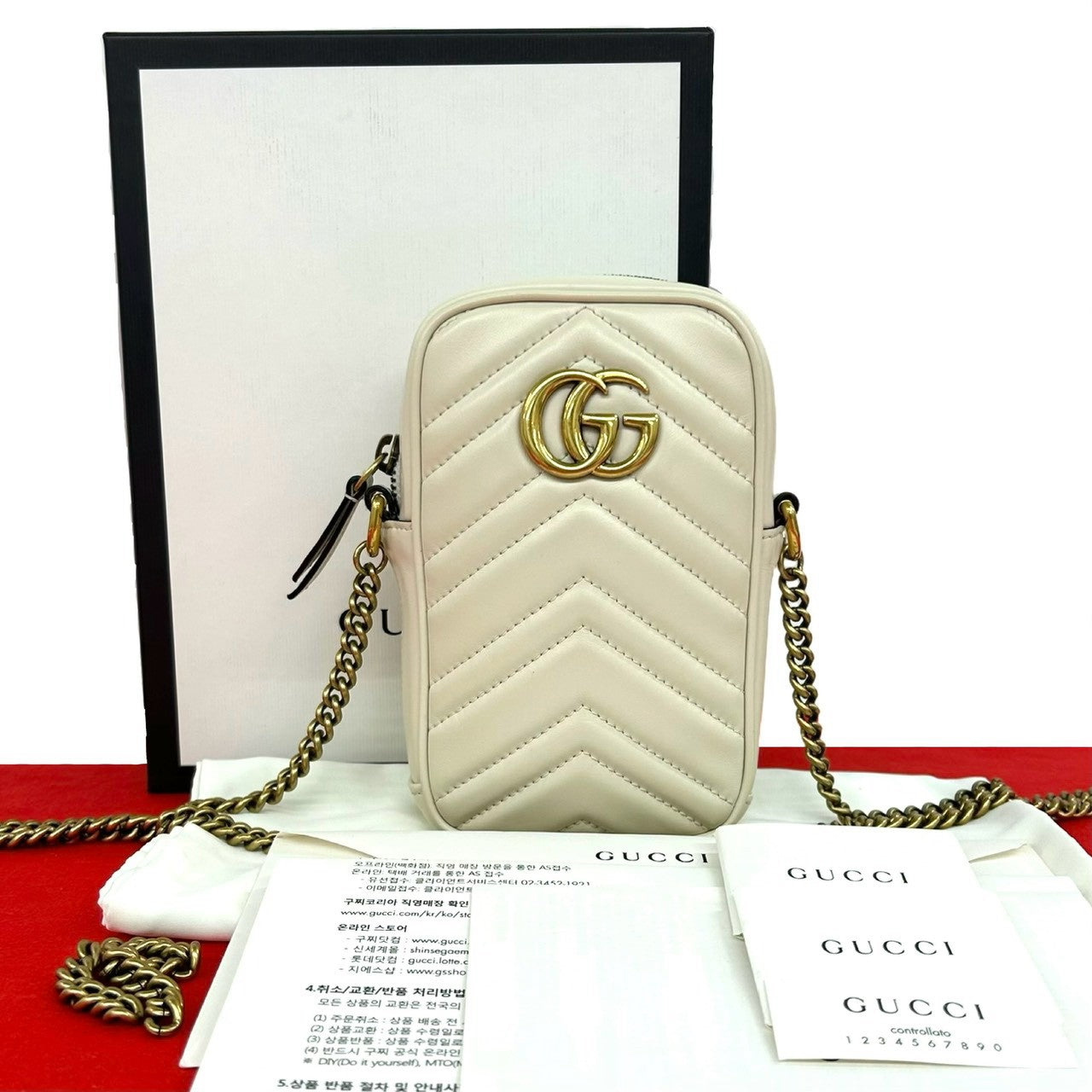 GUCCI グッチ GGマーモント ショルダーバッグ