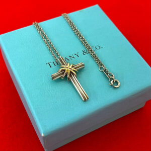 TIFFANY&Co. ティファニー シグネチャー クロス 750 K18 750YG ネックレス