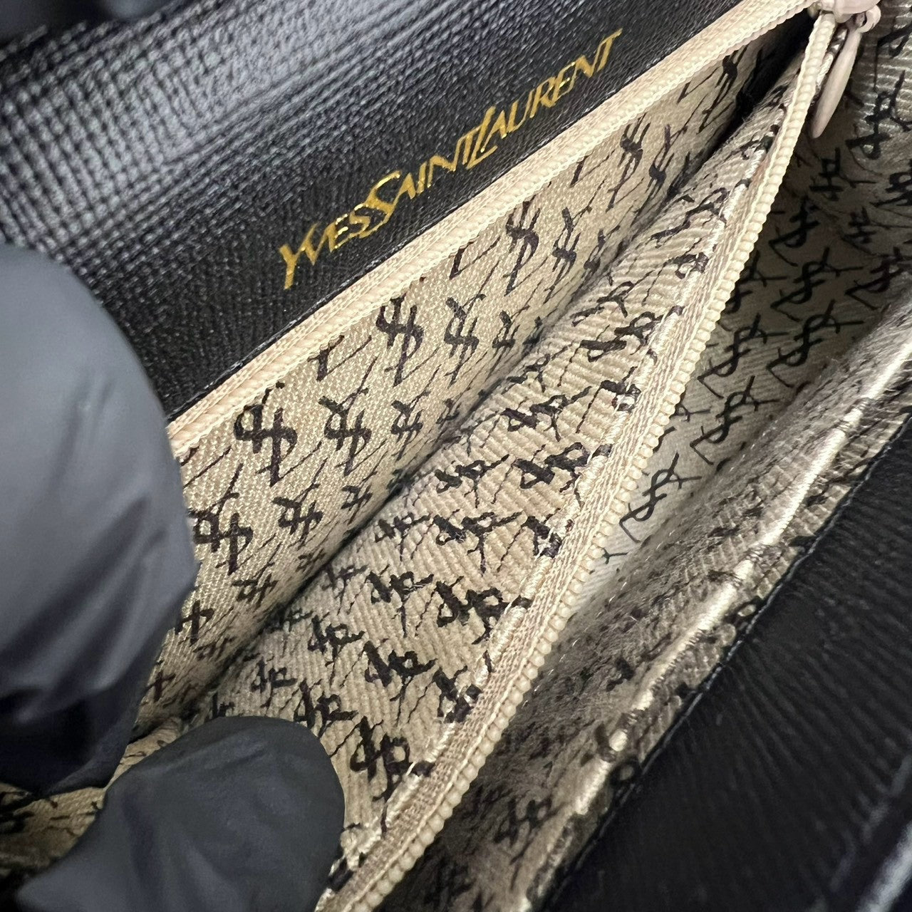 YVES SAINT LAURENT イヴ・サンローラン (Vintage) ショルダーバッグ 10