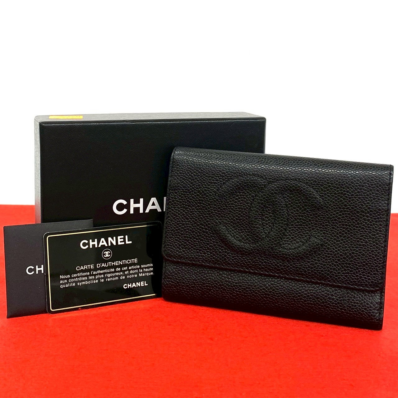 CHANEL シャネル 三つ折り財布