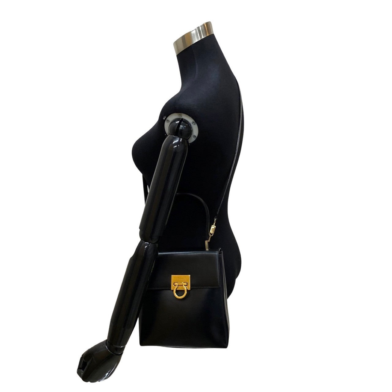 Salvatore Ferragamo Vintage 3