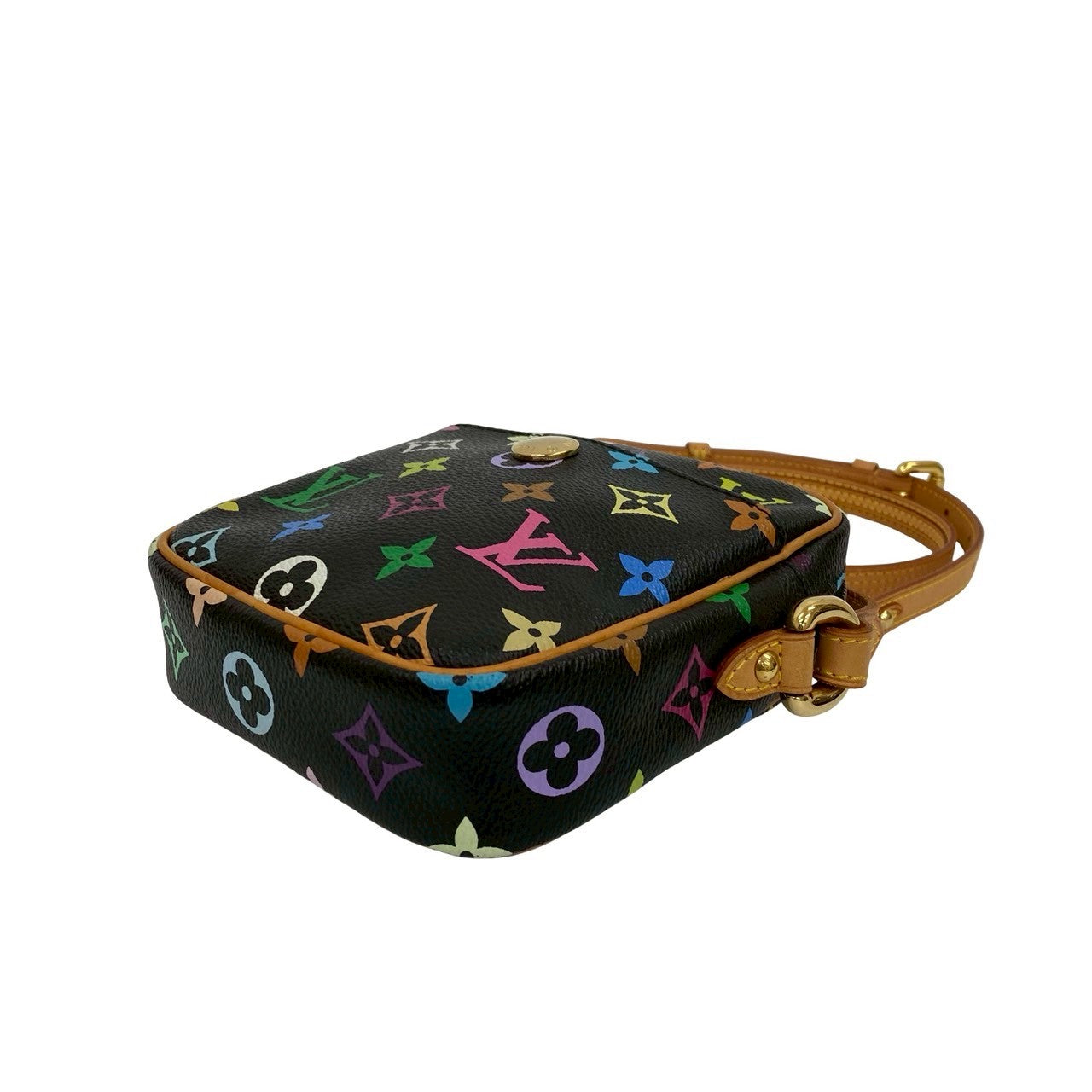 LOUIS VUITTON 8