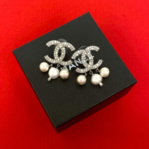 CHANEL シャネル ピアス