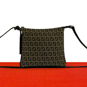 FENDI フェンディ ショルダーバッグ